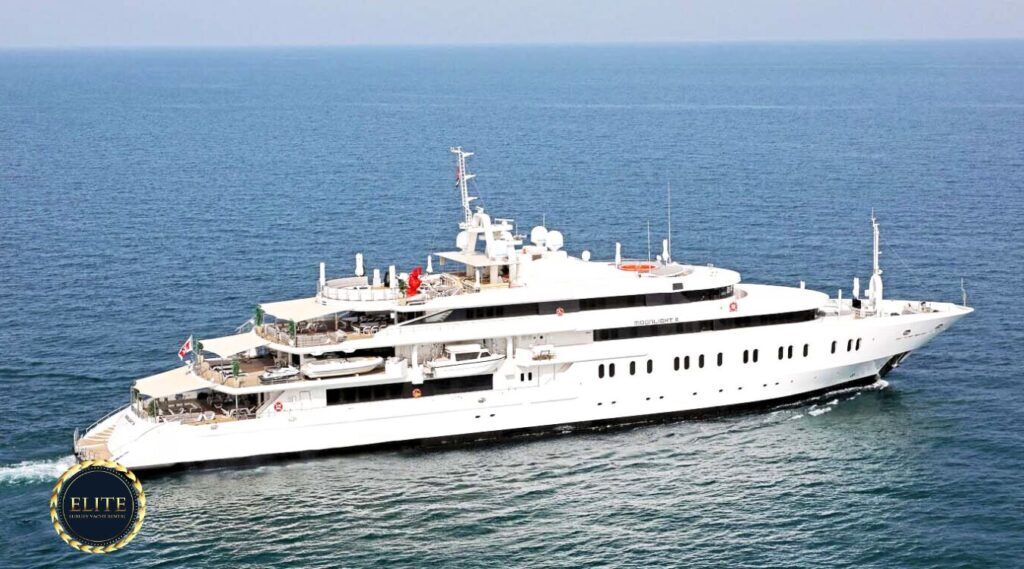 Luxury Yacht Rentals in Dubai: What to Expect and How to Prepare